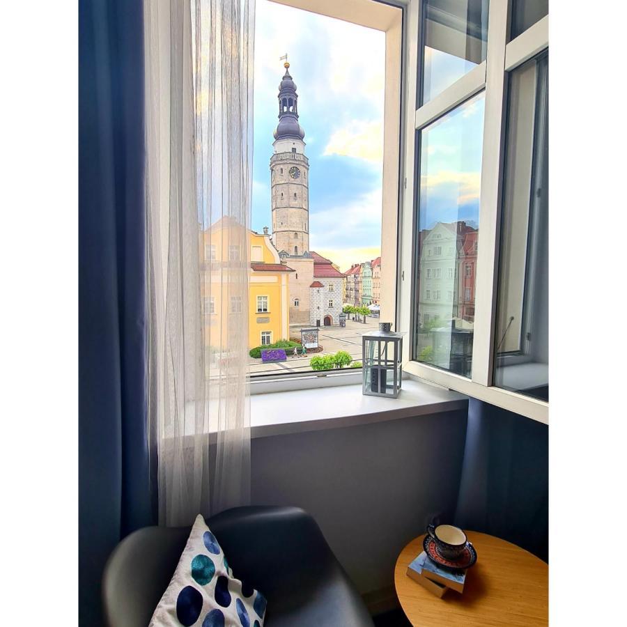 Apartamenty Przy Ratuszu Boleslawiec  Esterno foto